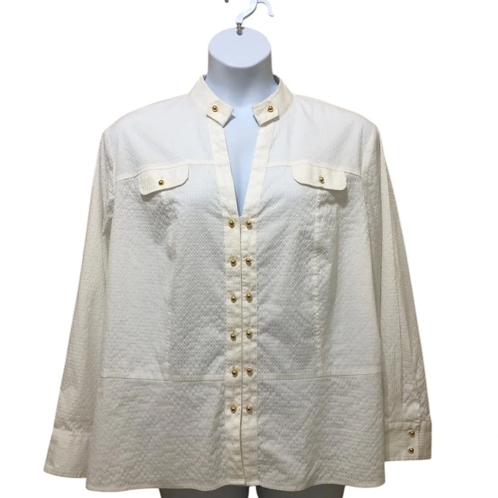 Jones New York Signature Women’s Pullover Blouse 3X White Stretch Gold Buttons - Picture 12 of 12